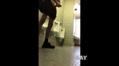 College bathroom cum