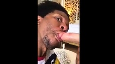 Hung White Boy Grabs Black Bitch Head Fuck