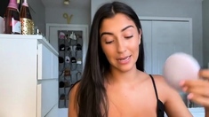 Webcam brunette solo masturbation