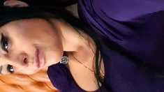 Big boob brunette masturbates on webcam