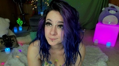 Cute amateur webcam teen girl toying pussy on webcam
