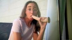 Amateur brunette ariana marie solo toying