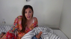 Natural brunette solo toying