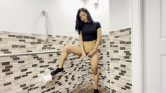 Sensual Solo Play with Vibrator Delight