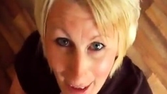 Aunty Wanks Me Off